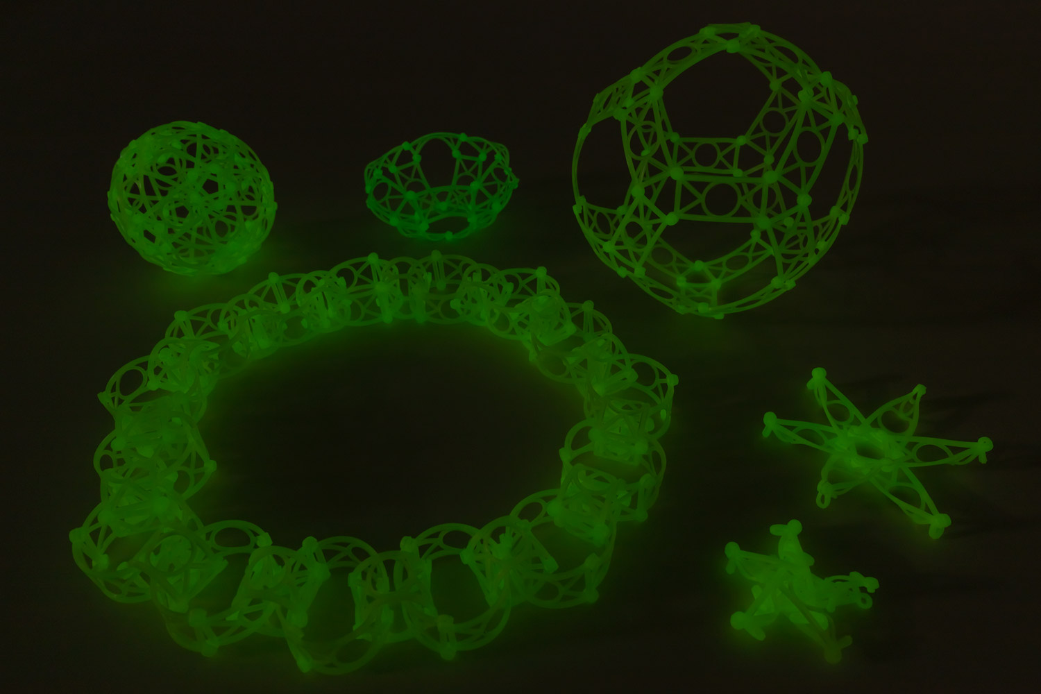 Dusyma Knüpferli fluoreszierend